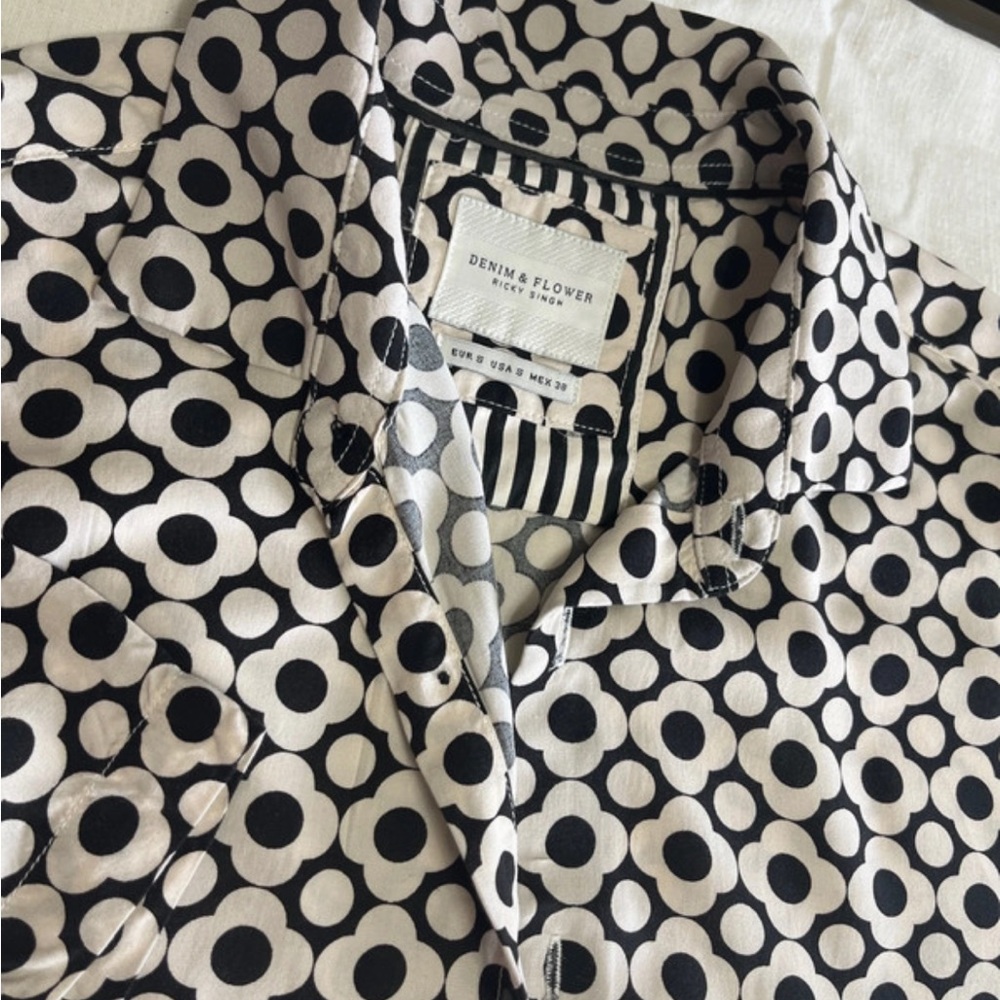 Denim & Flower Black and White Geometric Casual Shirt